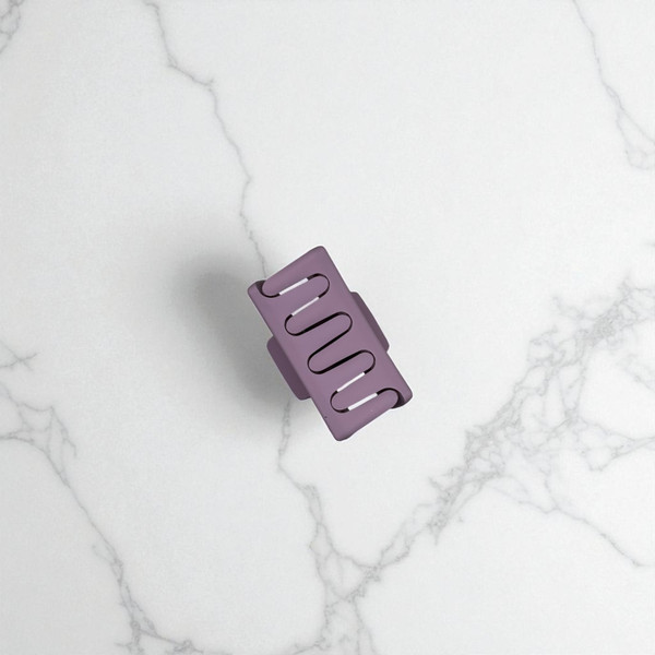 Mini Matte Dusty Rose rectangle hair claw clip, 4cm long, top view. Mini Matte Dusty Rose rectangle hair claw clip, 4cm long, top view.