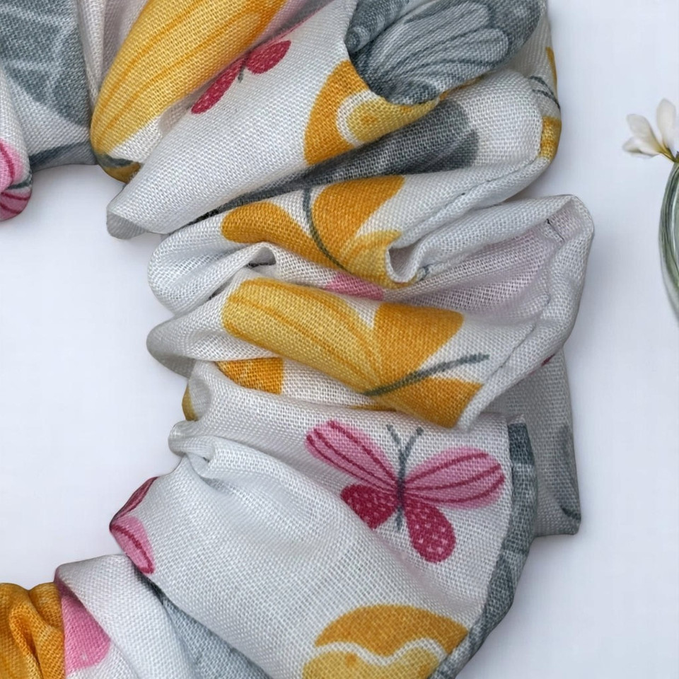Tuhil Threads Medium White Butterfly & Leaf Print Polycotton Scrunchie. Shop Tuhil Threads hair accessories.