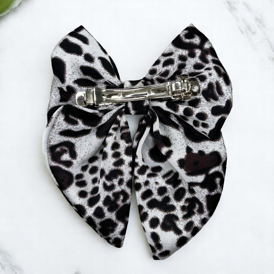 A stylish Spotted Black and Grey Style Medium Silky Satin Pigtail Bow by Tuhil Threads, measuring 10cm x 12cm. Shop Tuhil Threads hair accessories. A stylish Spotted Black and Grey Style Medium Silky Satin Pigtail Bow by Tuhil Threads, measuring 10cm x 12cm. Shop Tuhil Threads hair accessories.