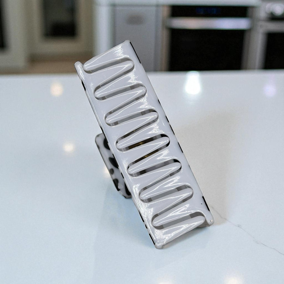 Cow print claw clip 8.5cm  - Tuhil Threads Cow print claw clip 8.5cm  - Tuhil Threads