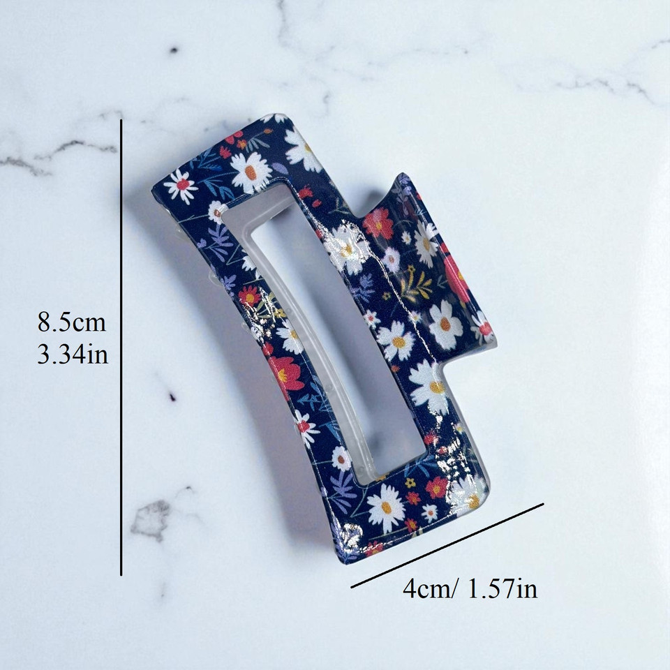 Dark blue floral print claw clip 8.5cm  - Tuhil Threads Dark blue floral print claw clip 8.5cm  - Tuhil Threads