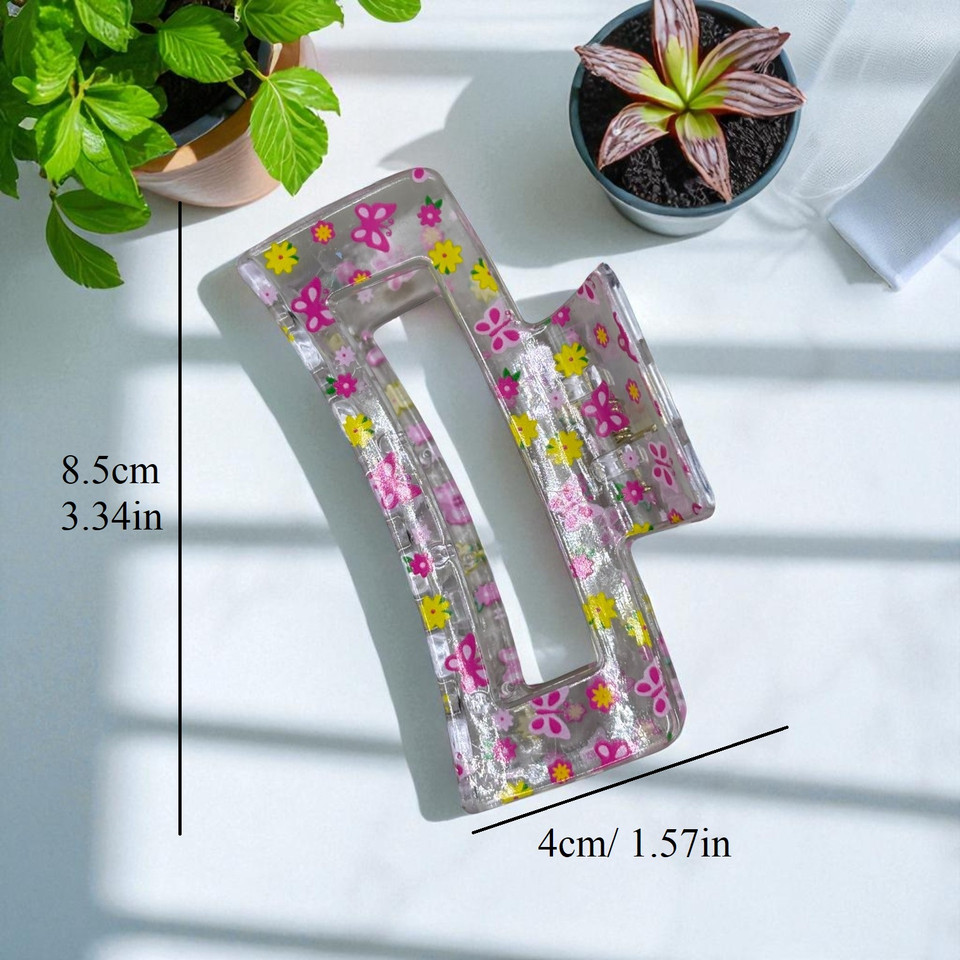 Butterfly print claw clip 8.5cm  - Tuhil Threads Butterfly print claw clip 8.5cm  - Tuhil Threads