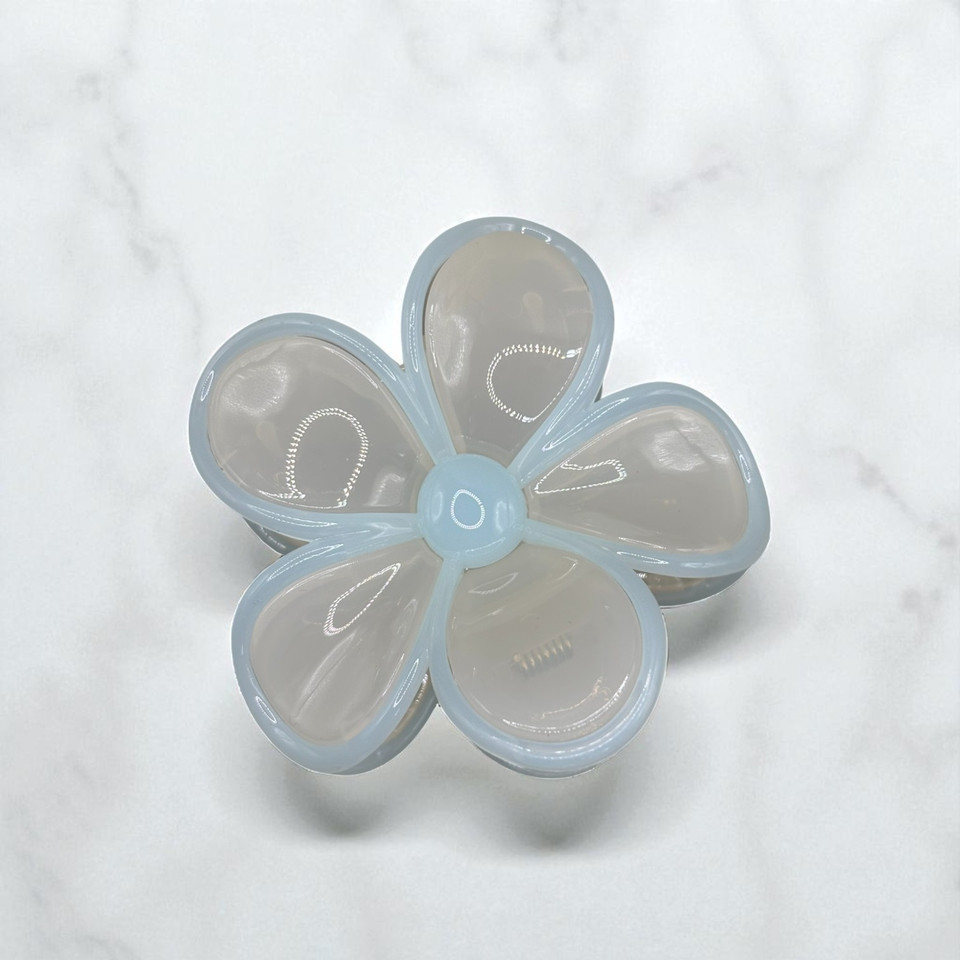 Sky Blue Flower Claw Clip 7.5cm Sky Blue Flower Claw Clip 7.5cm