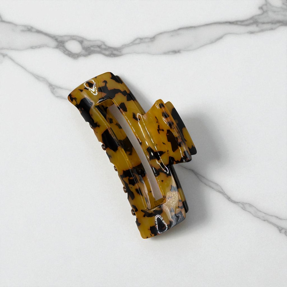 Rich Amber Tortoise Acrylic Hair Claw Clip 8.0cm Rich Amber Tortoise Acrylic Hair Claw Clip 8.0cm