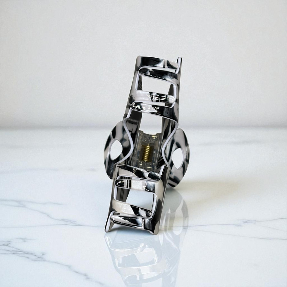 Abstract Pattern Black Hair Claw Clip 8cm . Shop at Tuhil Threads. Abstract Pattern Black Hair Claw Clip 8cm . Shop at Tuhil Threads.