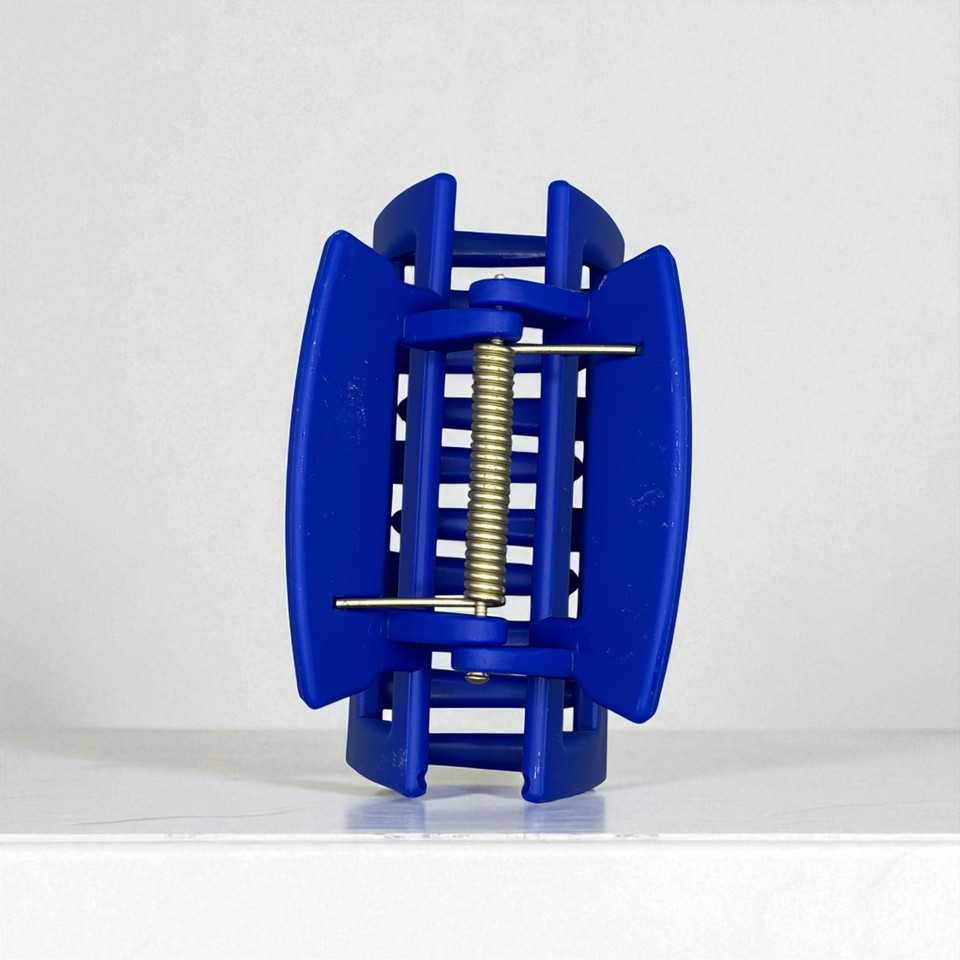 Matte Blue Rectangular Open Claw Clip 8cm. Shop at Tuhil Threads. Matte Blue Rectangular Open Claw Clip 8cm. Shop at Tuhil Threads.