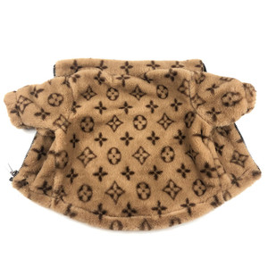 Chia sẻ với hơn 56 về louis vuitton dog raincoat  cdgdbentreeduvn