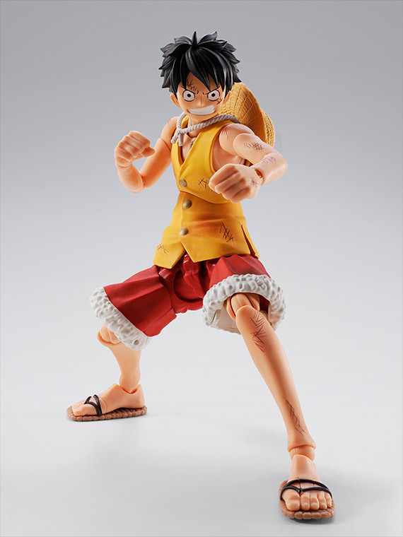 ONE PIECE ワンピース フィギュア MONKEY.D.LUFFY Amazon.co.jp: ワンピース KING OF ARTIST THE MONKEY.D.LUFFY SPECIAL