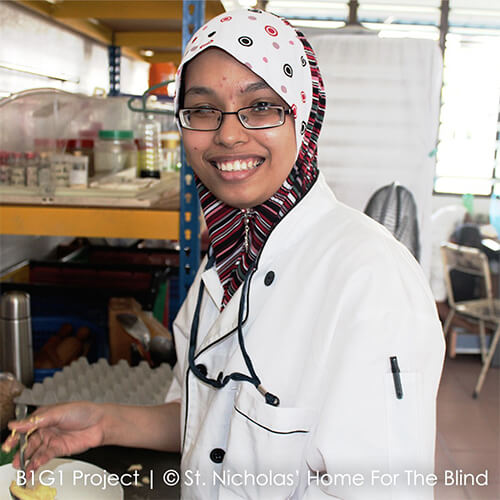 Feed a blind person (Malaysia)