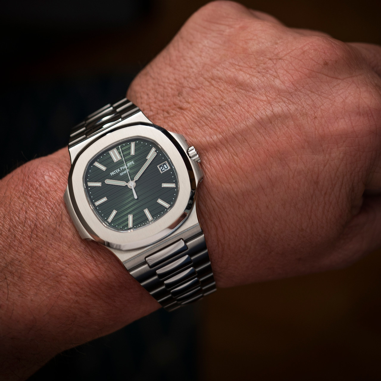 Patek Philippe Nautilus 5711/1A Olive Green Watch Review - Oracle Time