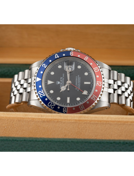 Rolex GMT-Master II 16710 Pepsi Jubilee 40mm K Serial 2002 complete