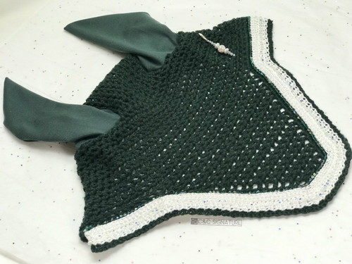 C&C Bonnet - Douglas Fir "Old Dominion" with white and iridescent sparkle and snow trim