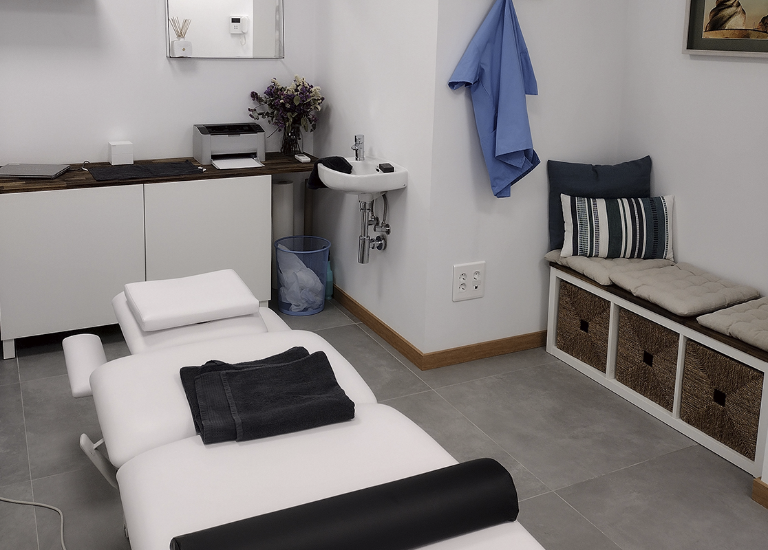 fisioterapeuta y masajes farmacia miramar torredembarra tarragona