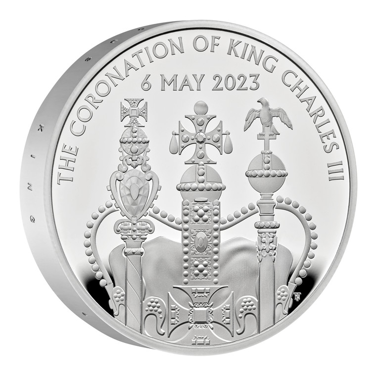 2023 £5 The Coronation of His Majesty King Charles 2oz Silver Proof Piedfort Coin - reverse angle view