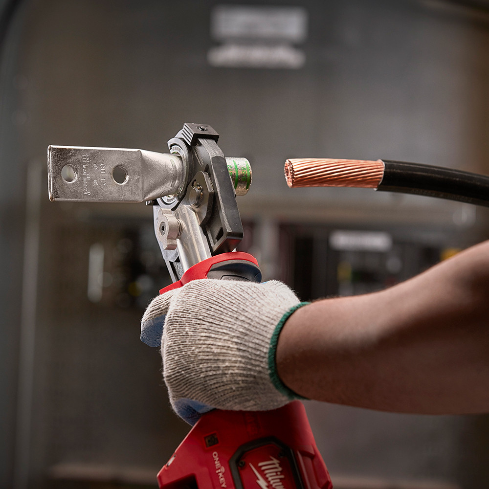 Milwaukee M18 FORCE LOGIC 185mm² 6000Kg (6T) Brushless Cordless