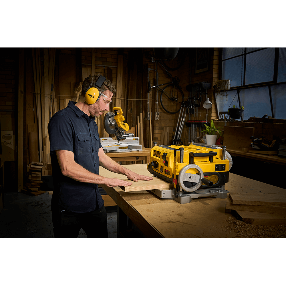 DeWALT 1800W 330mm Planer Thicknesser DW735-XE TradeTools