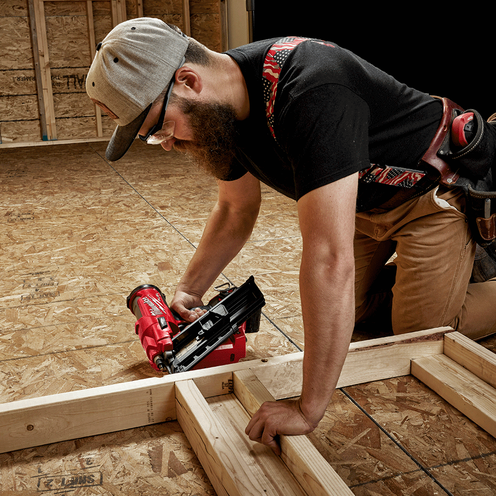 Milwaukee M18 FUEL 30-34 Degree Brushless Cordless Framing