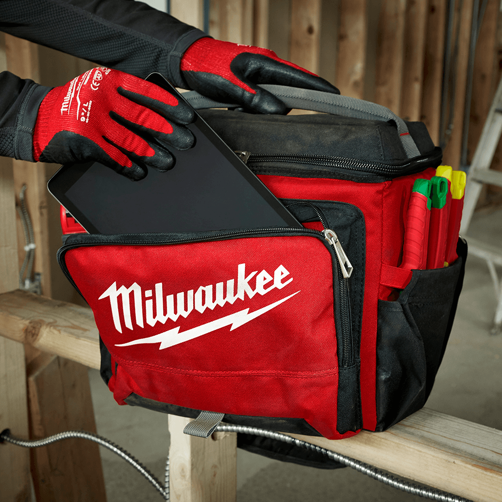 Milwaukee Jobsite Cooler - 48228250 | TradeTools