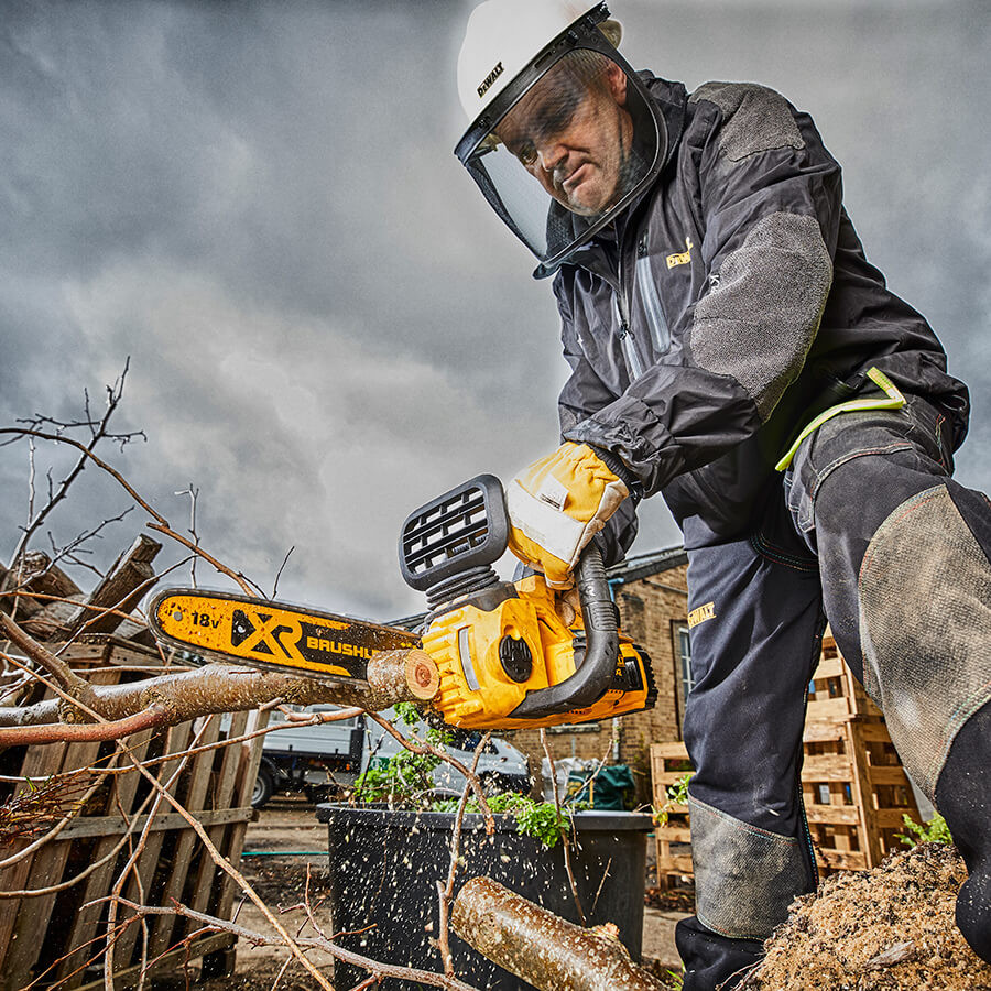 Cordless Chainsaw Kit Flexvolt Dewalt Chainsaw DeWalt Chainsaw 60V