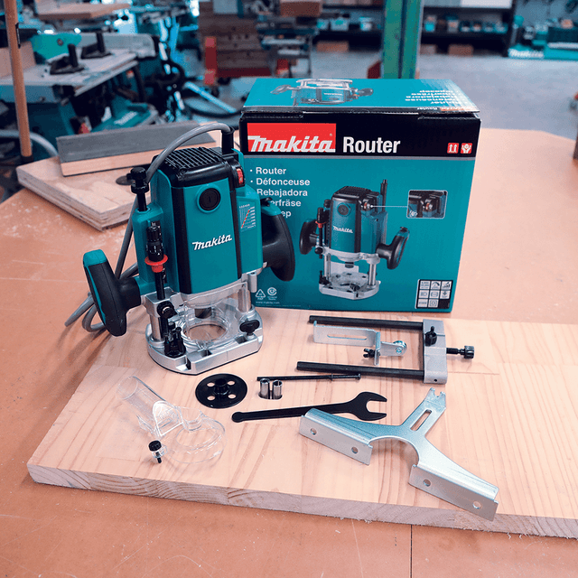 Makita router 2100w deals