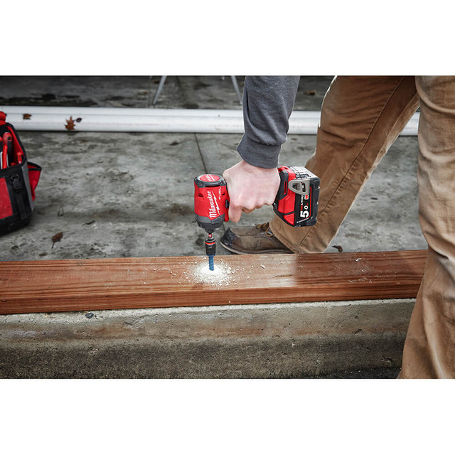 Milwaukee M18 FUEL™ 1/4 Hex Impact Driver Kit M18FID3502C