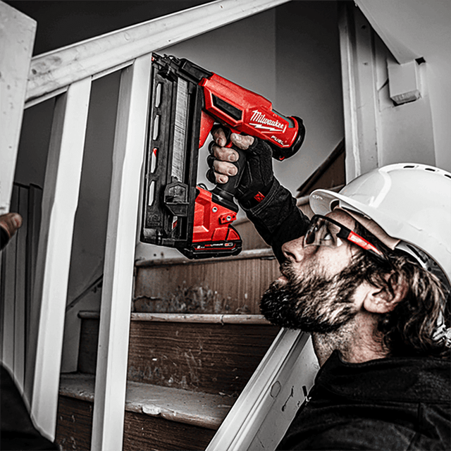 Milwaukee finish nail discount gun