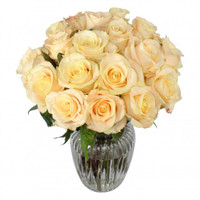 peach roses flower arrangement