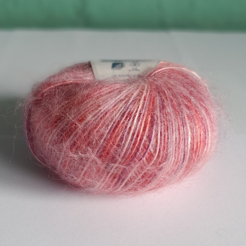 Patons Songbird 8 ply 50 gm Cardinal Song