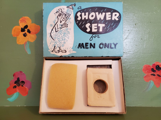 Vintage Men Shower Set Hole Soap Penis gag box