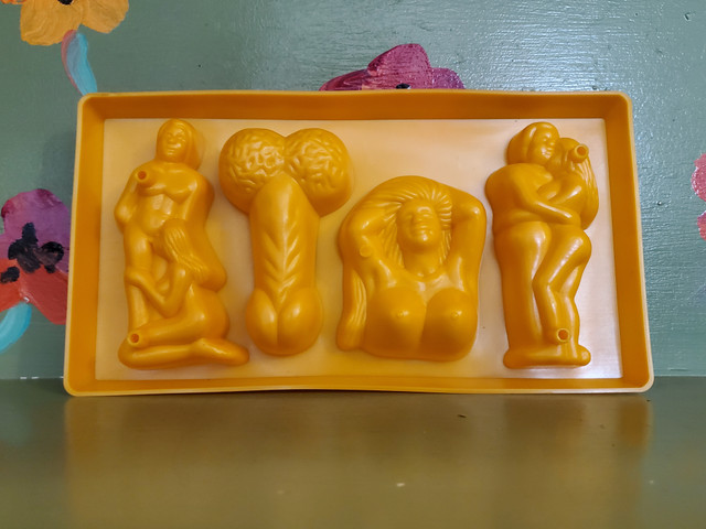Vintage yellow penis pinup ice tray