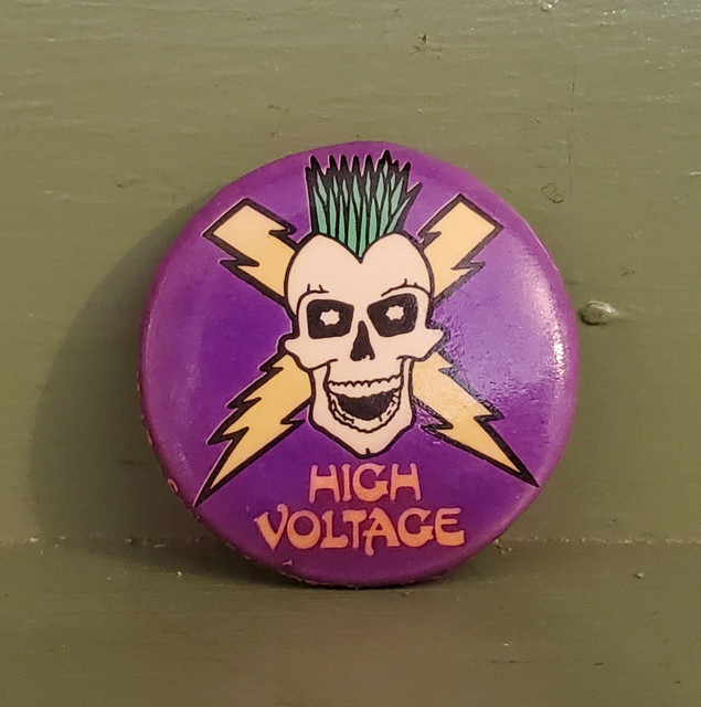 High Voltage Skull mohawk pin button