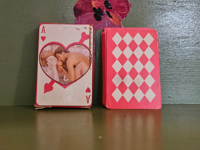 Vintage deck playing cards Keyhole Video Porn penis nude Vintage deck playing cards Keyhole Video Porn penis nude