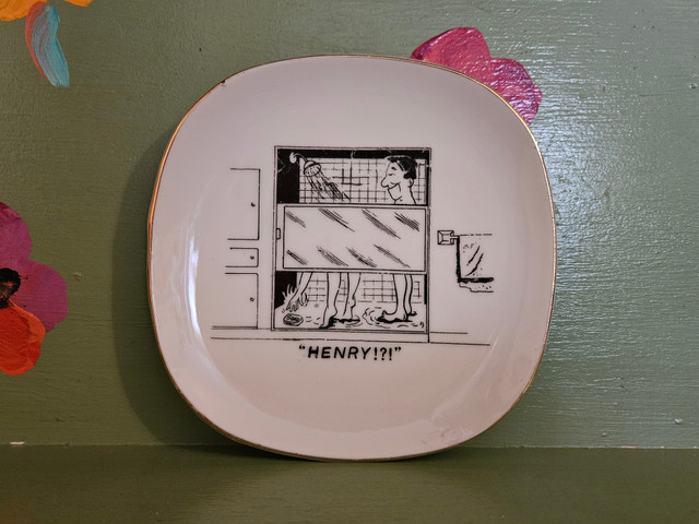 Vintage ashtray plate Henry sex shower drop soap Vintage ashtray plate Henry sex shower drop soap