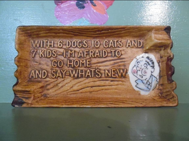 Vintage ashtray Novelty adult humor Cats Dogs What's New