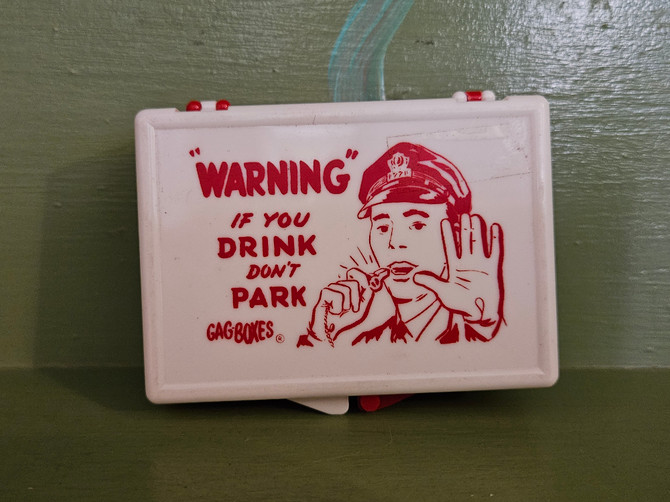 Humor Gag Gift Joke Cartoon Novelty Warning Drink Park Pregnant Mid Century Modern Retro Vintage