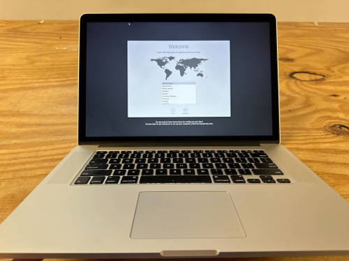 Used Apple MacBook Pro 15-inch 2.8GHz Quad-core i7 (Retina, Mid