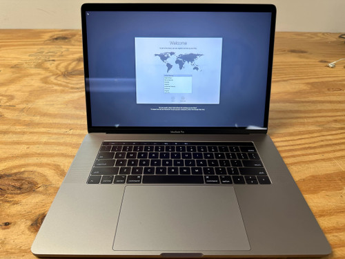Apple MacBook Pro 15-inch 3.1GHz Quad-core i7 (Retina, Mid 2017