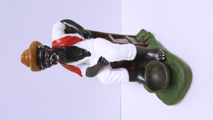 NEGRO JOSE SENTADO 14IN