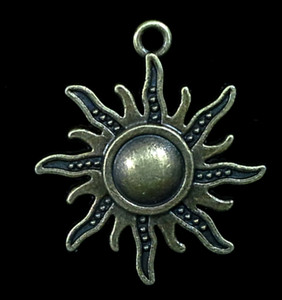 DIJE SOL BRONCE / BRASS SUN CHARM