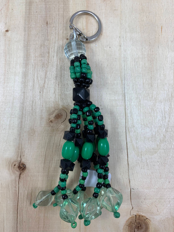 LLAVERO ORISHA BEAD KEYCHAIN