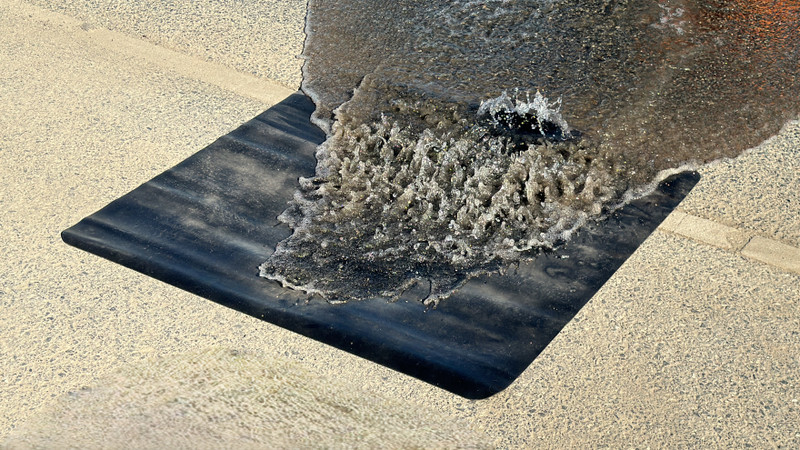 Nitrile Drain Cover
