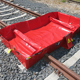 collapsible-railway-berm.jpg