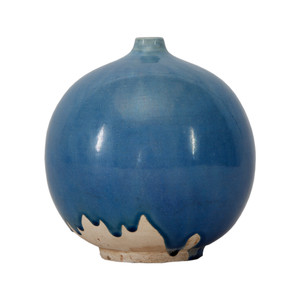 Approx. 6" Vintage style blue round vase with small opening Approx. 6" Vintage style blue round vase with small opening