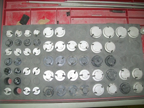 Used Aluminum Snap-In Set for Chief Genesis 799548