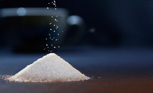 Explainer - Why is there Sugar is in chocolate? 
