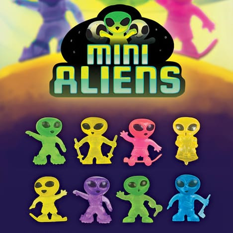【4種セット】おまけ有りALIENSvsPREDATOR MINICOSBABY Glow in The Dark Aliens Vending Capsules (1-inch) 250 ct