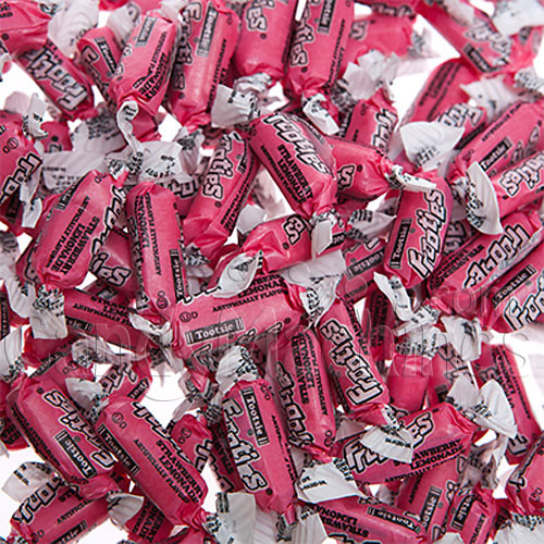 Frooties Strawberry Lemonade Tootsie Roll Candy - CandyMachines.com