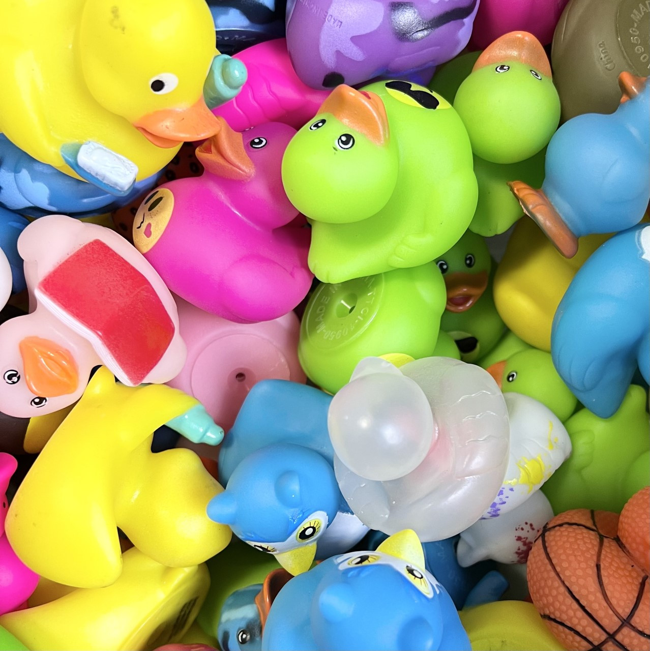 2-inch Rubber Ducks for Claw Machine (100 pcs) | CandyMachines.com