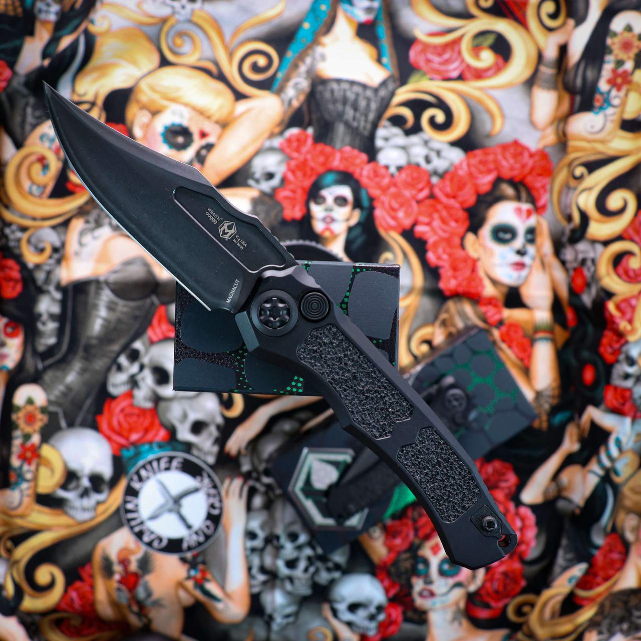 Heretic Knives Wraith V4 Bowie - DLC Magnacut Black Blade