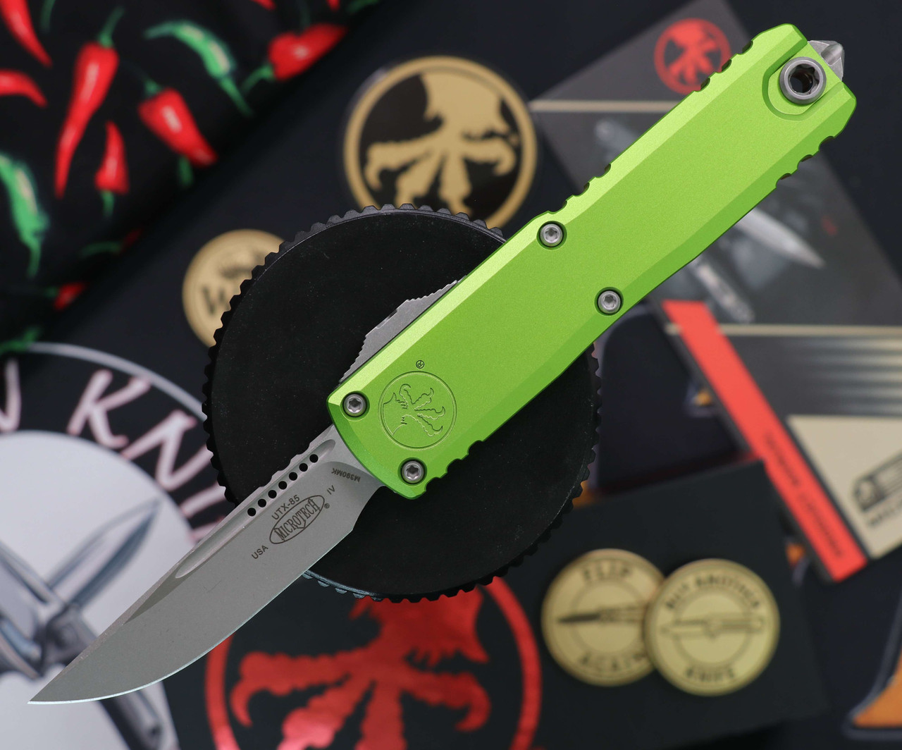 MICROTECH KNIVES UTX-85 Gen IV Apocalyptic Neon Green Pocket Knife